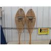 Image 1 : Snow Shoes 14" x 42"