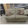 Image 2 : Couch & Loveseat