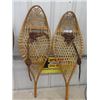 Image 3 : 2 Sets of Snowshoes