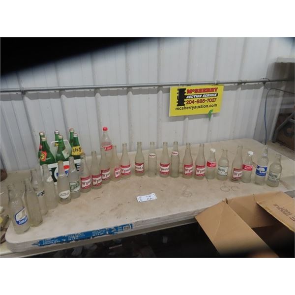 (E)Approx 30 Old Pop Bottles Wynola, Portage Soda, Arctic, Suncrest, NEsbitts, Coke, & More