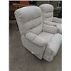 Image 2 : (SM) 2 Matching LR Rocker Recliners