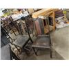 Image 3 : (E) Dining Table & 4 Chairs
