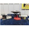 Image 1 : 2 Scales 1) Fairbanks Postal w Tray & 1) Triner Air Mail Modle AA
