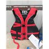 Image 2 : 2 New Hydrodynamic Life Jackets W Bag New Adult Size