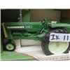 Image 2 : Ertl Oliver 1555 Dsl Die Cast Toy Tractor in Box 1/16 Scale