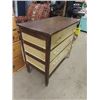 Image 3 : 3 Drawer Dresser 32" x 36" x 18"