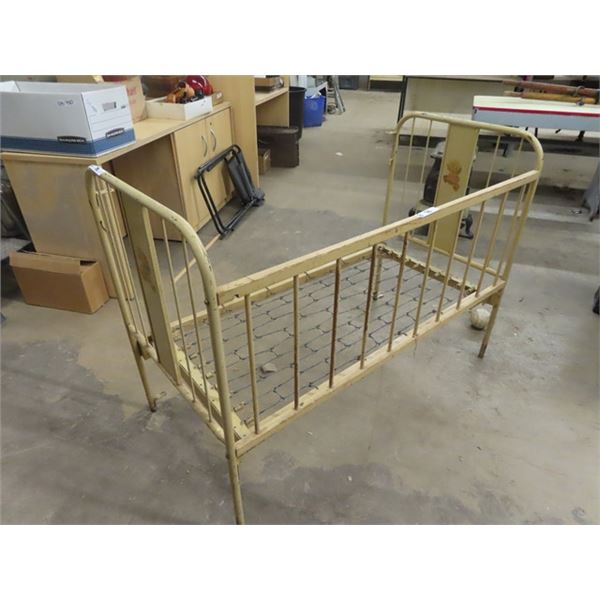 Metal Infant Bed - 3 Panels Open on 1 Side