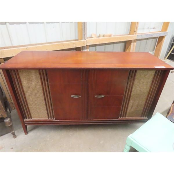 Fleetwood Cabinet Entertainment System AM/FM Stereo Hi Fi, Record Player/ TV Combo, Prestige Back in