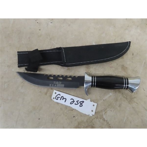 New S & D USA Hunting Knife & Holster