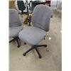 Image 2 : 2 Swivel Office Chairs