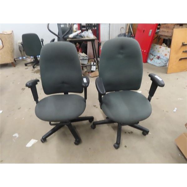 2 Swivel Office Chairs