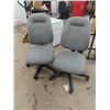 Image 1 : 2 Swivel Office Chairs