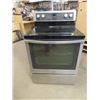Image 2 : Whirlpool Gold Series SS 30" Convectional Stove