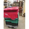 Image 3 : 10 Poly Storage Tubs w Folding Lids
