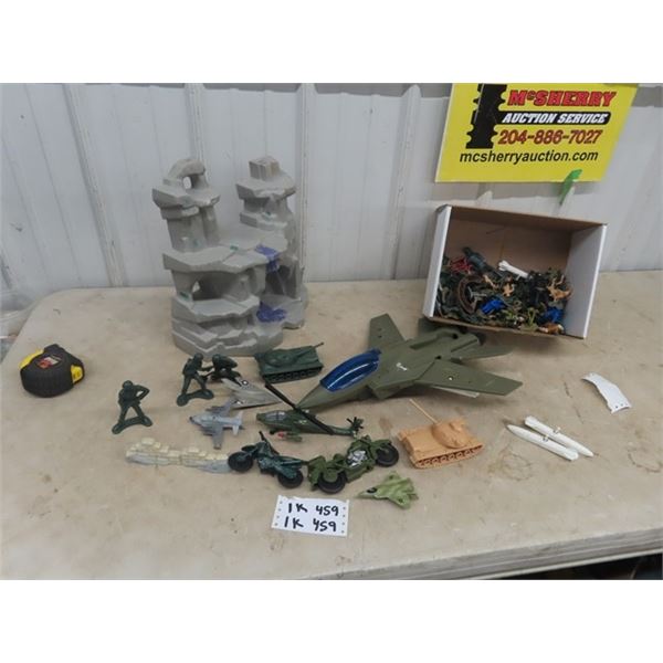 Military Toys, Planes, Motorycle, Army Men Plus