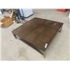 Image 2 : Waiting Room Coffee Table