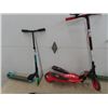 Image 2 : 3 Scooters & Beginners Bow