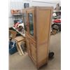 Image 2 : (J) Kitchen Cabinet 65" X 30" x 16"