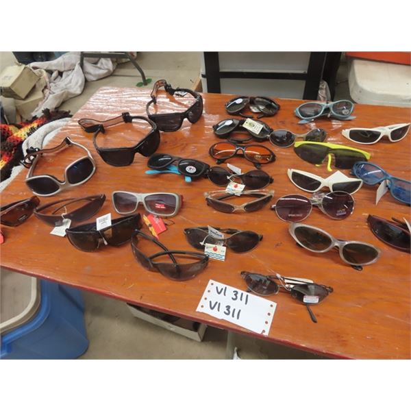 25 Mens Glasses- Mostly New - 3 Are Choppers