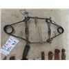Image 2 : (FK) 5 Hunting & Filleting Knives & Conibear Trap