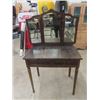 Image 1 : (EC) Vanity Tri-Mirror Dresser 30" x 32" x 19: Plus Mirror 25" x 34"