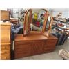 Image 1 : (BZ) Oak Dresser w Tri- Mirror 30" x 70" x 18" Plus Tri- Mirror 42" x 40"
