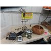 Image 1 : Bios Diagnostics Blood Pressure Tester w Some Ornaments & Baskets