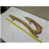 Image 8 : Large Carved Wooden Fish Hook w/ Straw Rope Handle 31"L x 8"W
