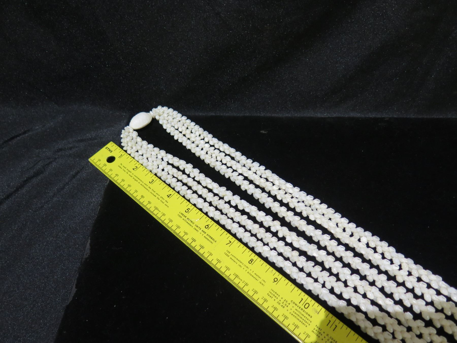 Niihau Shell Lei White 3 Strand 40 L Oahu Auctions Niihau Shell Lei White 3 Strand 40 L Oahu Auctions