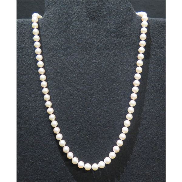 White Genuine Pearl Necklace w/ Gold & Pearl Clasp Stamped 750  27"L