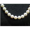 Image 2 : White Genuine Pearl Necklace w/ Gold & Pearl Clasp Stamped 750  27"L