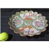 Image 1 : Chinese Famille Rose Plate w/ Scalloped Edges 719/31, 10" Dia, 2"H