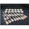 Image 2 : Qty 12 Condiment Bowls 719/10 & 18 Soup Spoons 719/18 w/ Famille Rose Design
