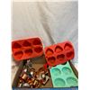 Image 1 : Cookie cutters and baking items