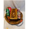 Image 1 : Basket and bath products