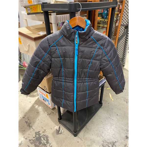 Mint size small coat