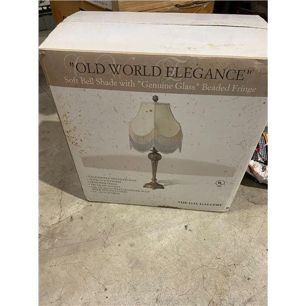 Old world elegance lamp