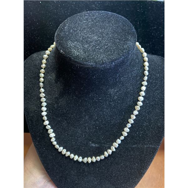 10K pearl necklace