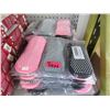 Image 1 : 15 Packages of 3 Pairs of Ladies Non Slip Socks