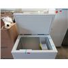 Image 2 : Compact Frigidaire Freezer - Tested working