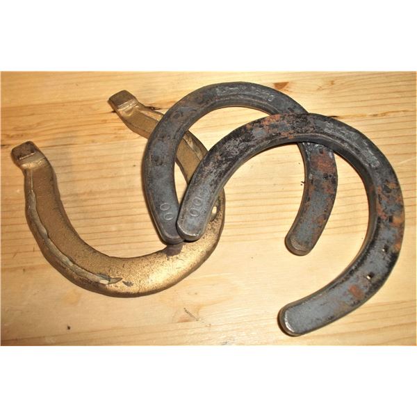 THREE Horseshoes