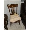 Image 1 : Nursing Rocking Chair