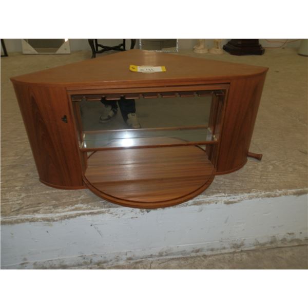 Small TV Stand