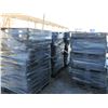 Image 1 : 90 Plastic Pallets