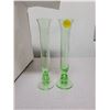 Image 1 : 2 Uranium / vaseline bud vases