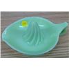 Image 1 : Vintage Jadeite Juicer (sm chip on rim)