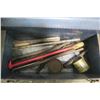 Image 3 : Toolbox and Contents