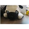 Image 3 : Stuffed Pug and Pillow Pet