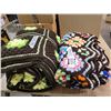 Image 2 : 2 large hand crochet afghans