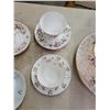 Image 3 : 4 teacups with matching saucers and 2 dainty serving trays